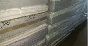 TOP MAJOR BRANDS !! PILLOWTOPS $399 QUEENS / $499 KINGS . CALL FOR AVAILABLE STOCK