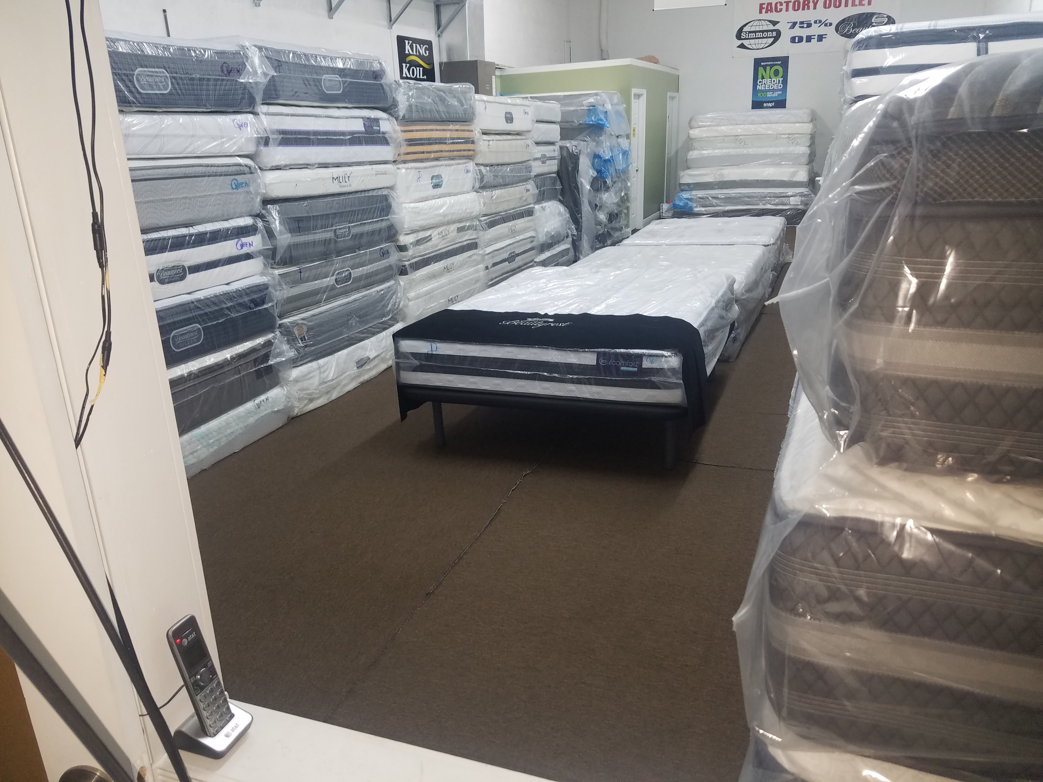 20180224_190702 Mattress Liquidators Miami